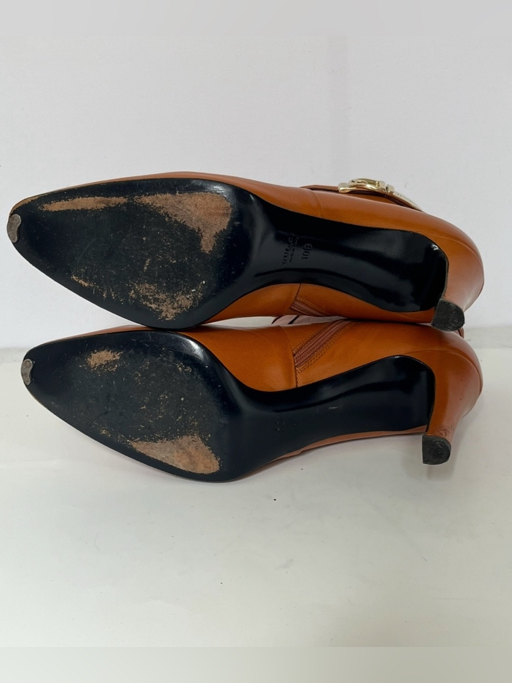 Gucci Tan Leather Ankle Booties with Gold Buckle 10B - Picture 10 of 15